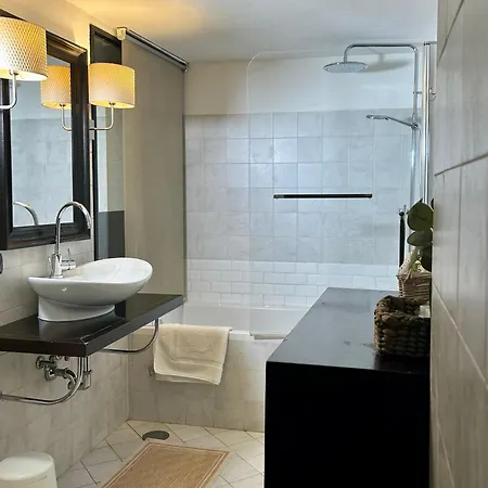 Garden House Trastevere Apartment Rome